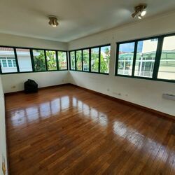Beechwood Grove (D25), Detached #565222111